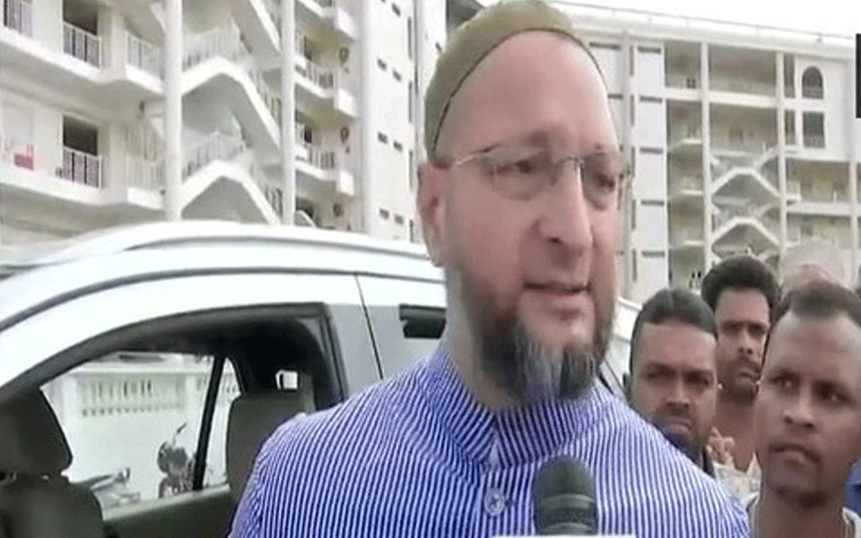 Is ex-French President lying or PM Modi: Owaisi on Rafale deal