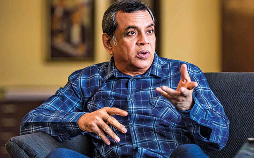 Paresh Rawal apologises to Dr Kafeel Khan over 2017 remark