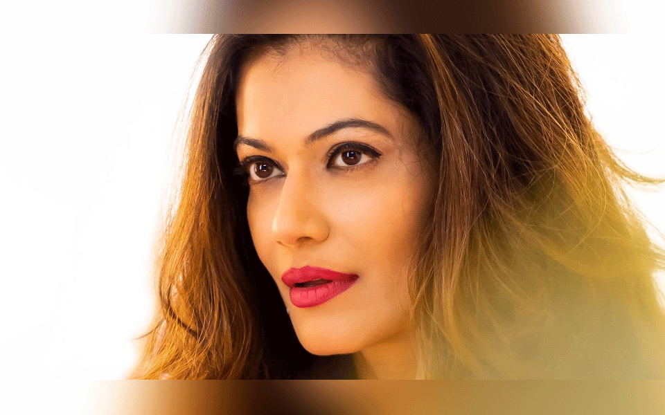 Rajasthan Police detain Payal Rohatgi for offensive content against Gandhi-Nehru family