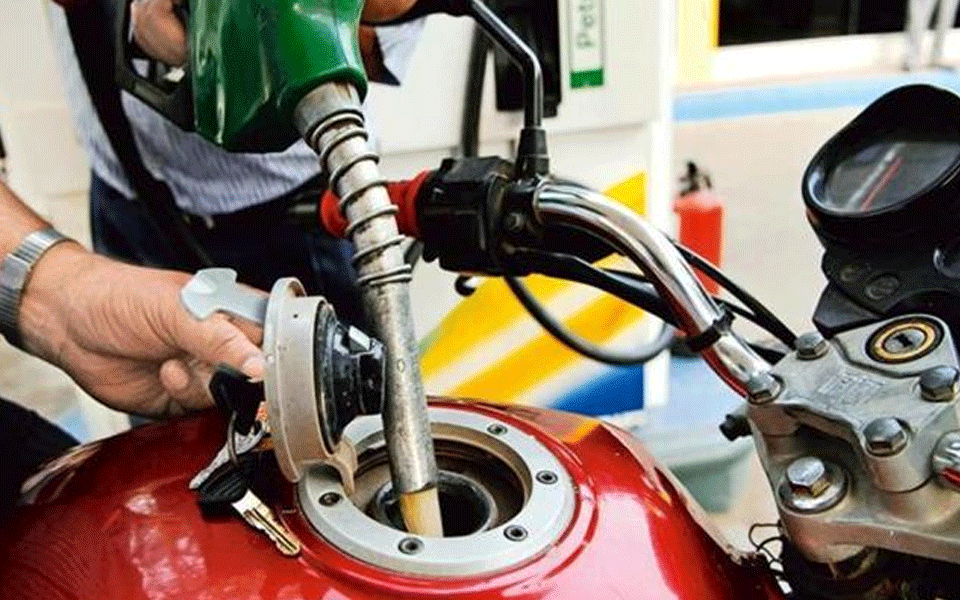 Petrol, diesel hit fresh high, rise for 9th straight day