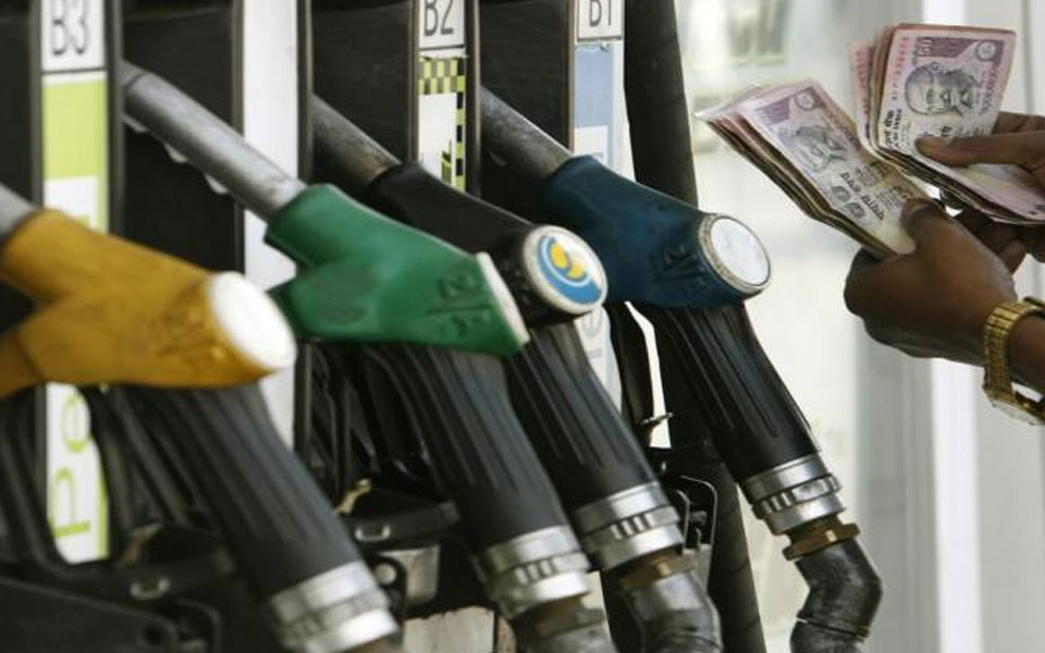 Week before Ganeshotsav, petrol flares up to Rs 88.77 in Maharashtra