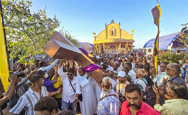 Nearly 4,000 pilgrims set sail for Katchatheevu islet to participate in annual two-day festival