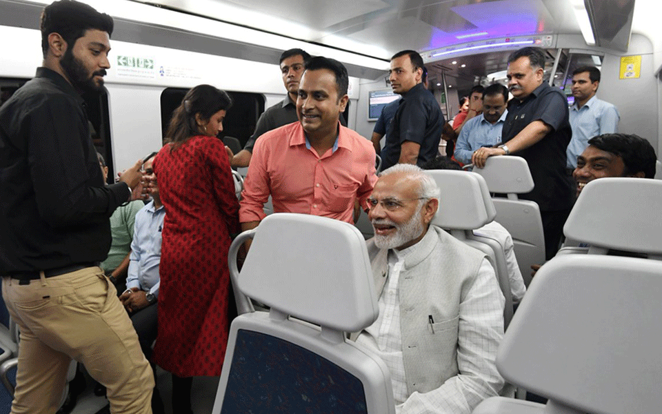 To Save Time, PM Modi Takes 18-Minute Metro Ride to Reach Dwarka
