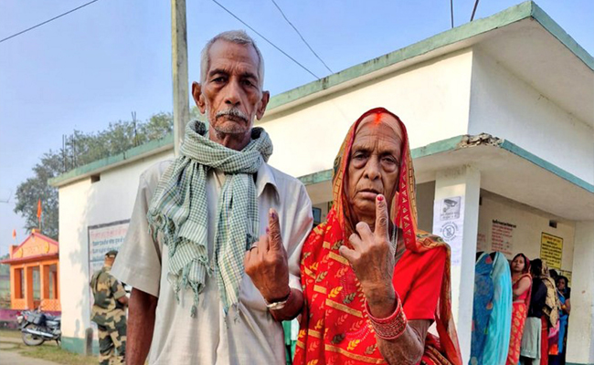 Jharkhand polls: Over 13 pc voter turnout recorded in 43 assembly seats till 9 AM