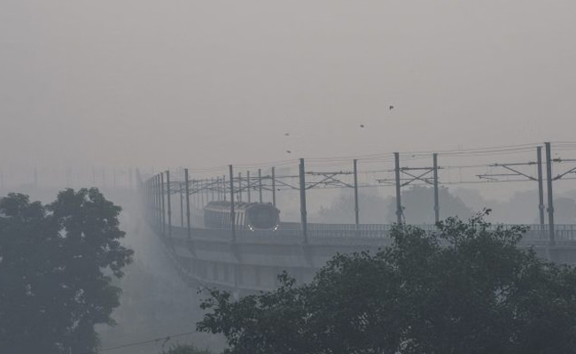 Delhi sees coldest January morning since 2024; AQI worsens