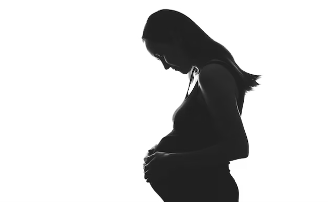 Egg-donation racket targeting poor women busted in Maharashtra's Thane; 3 held