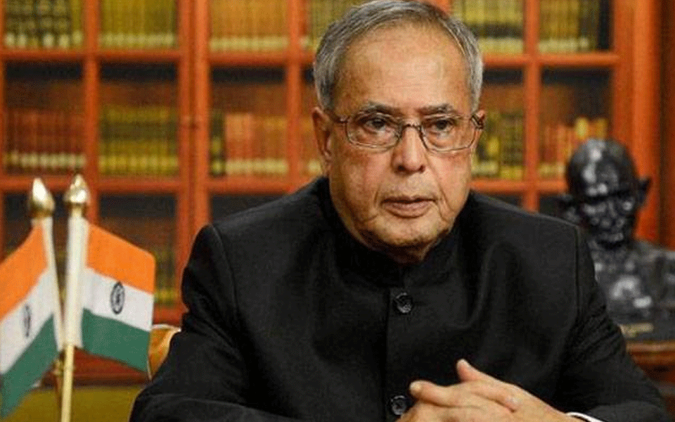 Pranab Mukherjee condoles death of Vajpayee