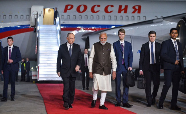 Russian president Putin arrives in Delhi on 2-day visit