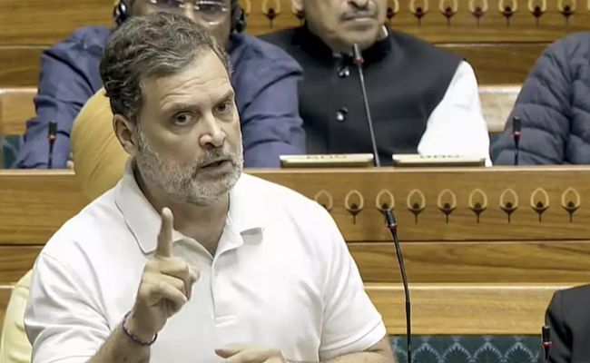 Govt sold Bharat Mata, it's a wholesale surrender: Rahul on India-US trade deal