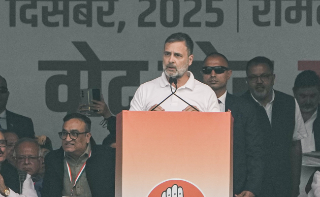 We'll work with truth, non-violence to remove Modi-RSS govt: Rahul