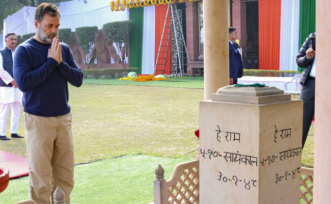 Gandhi a way of thinking which ideology of hate unsuccessfully tried to erase: Rahul