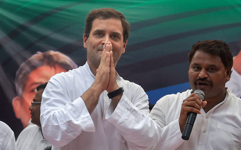 For 24 Seconds, Pilots Did Not Have Control Over Plane Carrying Rahul Gandhi Ahead of Karnataka Poll