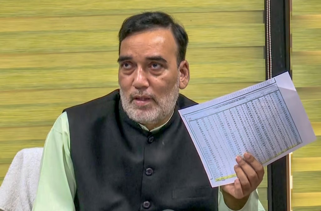 'No response to our appeals': Gopal Rai urges Centre to give its approval on artificial rain