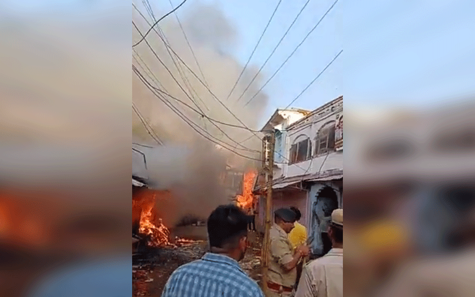 Rajasthan: Curfew in violence-hit Karauli extended till Apr 7