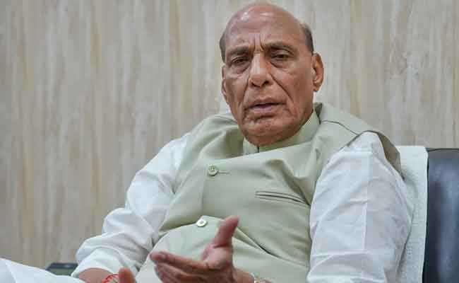 Rahul Gandhi has no fire but Cong playing with fire by attempting Hindu-Muslim divide:Rajnath