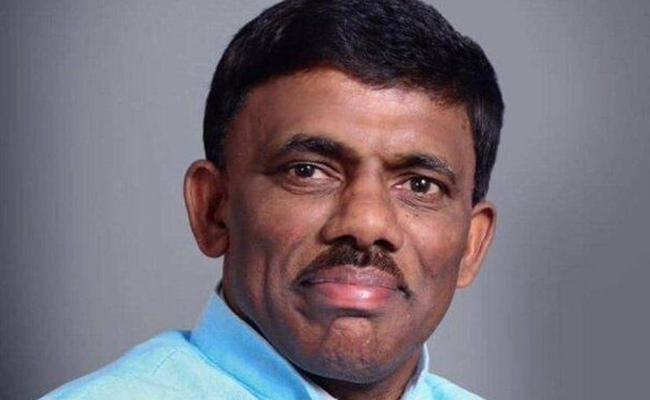 Goa Speaker rejects plea to disqualify 8 Congress MLAs who joined BJP