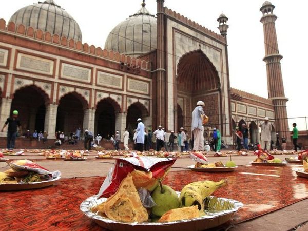 Darul Uloom Deoband issues fatwa, asks Muslims to offer Eid prayers at home