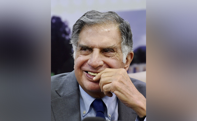 Ratan Tata's mortal remains taken from home to NCPA for people to pay tributes