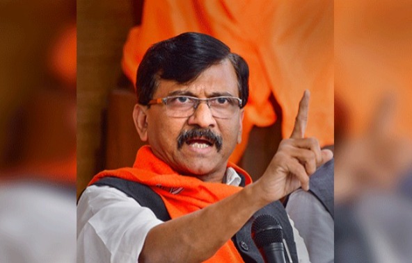 Law and order has completely collapsed: Sanjay Raut after attack on Anil Deshmukh