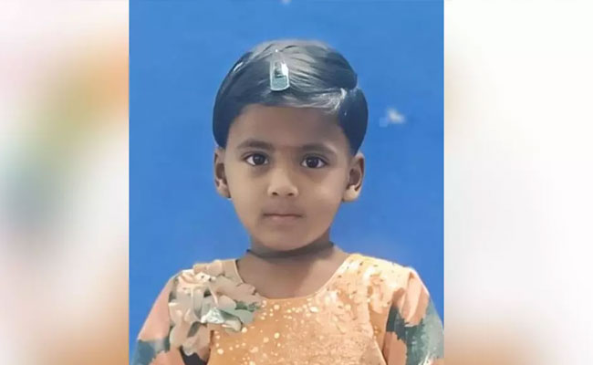Four-year-old girl killed after being run over by KSRTC bus in Raichur