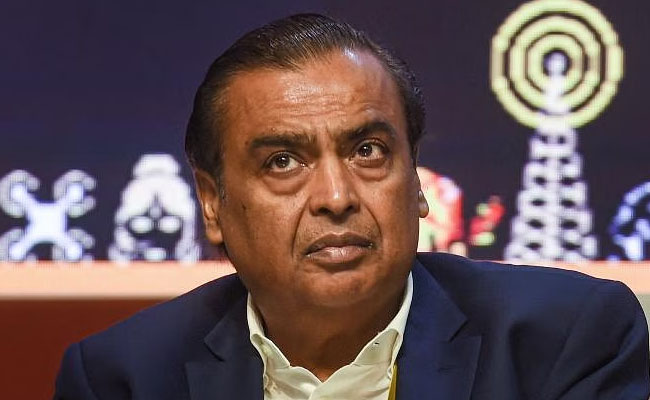 After threat email seeking Rs 20 crore, Mukesh Ambani receives second email with Rs 200 cr demand