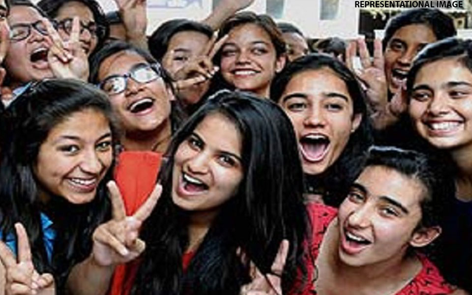 CBSE to declare class 12 results tomorrow