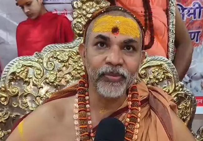 UP Cong holds statewide protest seeking probe into FIR against Swami Avimukteshwaranand