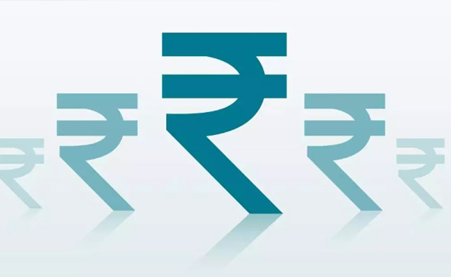 Rupee trades in narrow range against US dollar in early trade