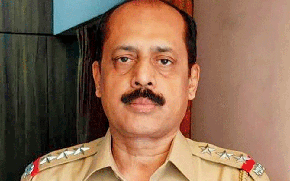 Police officer Sachin Vaze removed from crime branch: Maharashtra Home Minister