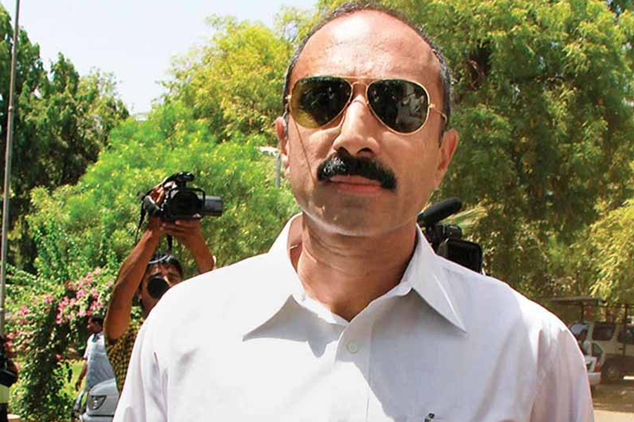 Sanjiv Bhatt, retired Inspector sent in police remanded for 10 days