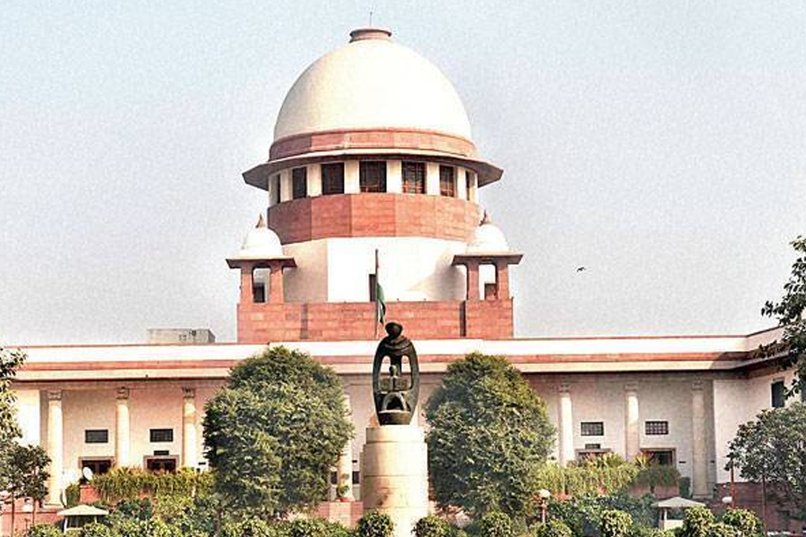 Supreme Court seeks Centre's response on removal of Vaid as DGP