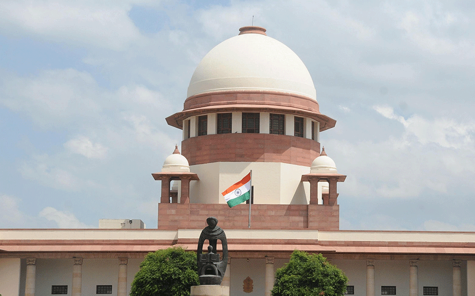 SC chooses 10 documents for NRC enrolment, seeks Centre's response