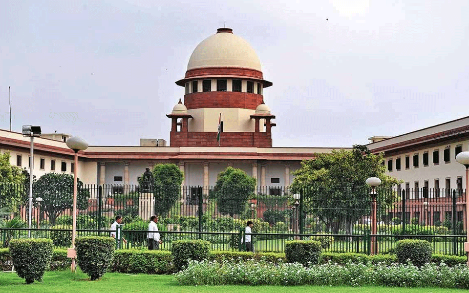 Hooligans liable to compensate the victims of violence: SC