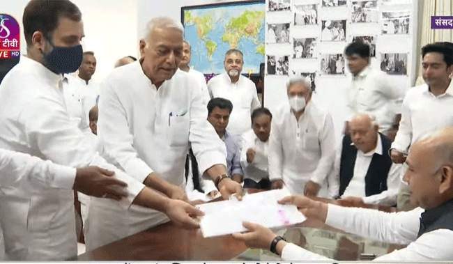 Yashwant Sinha files nomination for Presidential poll