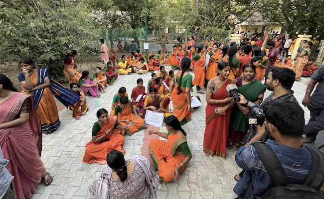 Kalakshetra instructor booked for sexual harassment, students call of protest