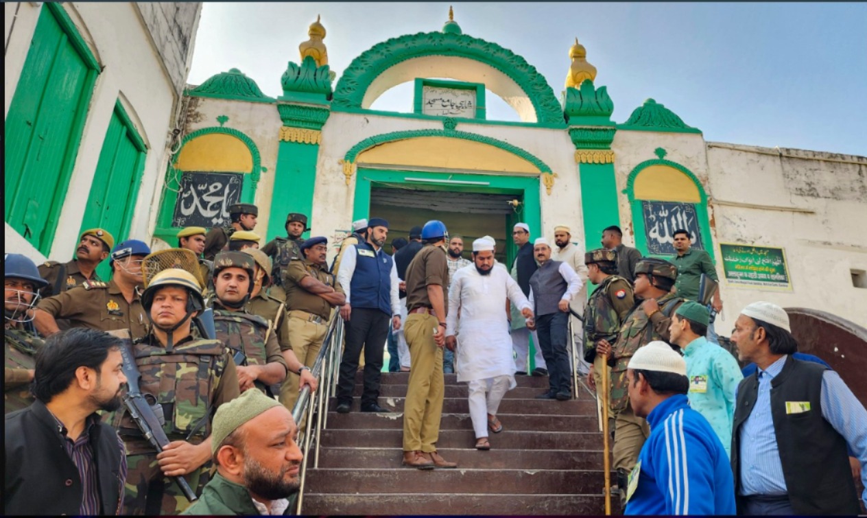 Friday prayers pass off peacefully at Sambhal mosque