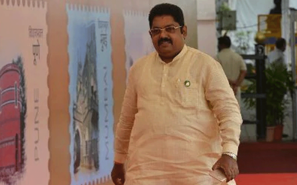 Shiv Sena MLA from Mumbai dies of cardiac arrest in Dubai