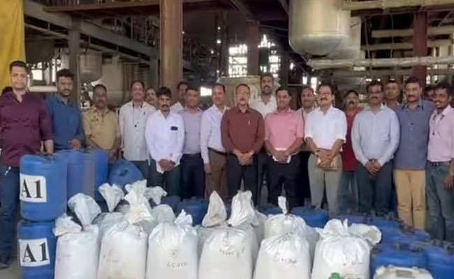 Mephedrone worth Rs 2,000 crore seized in Pune, New Delhi; five persons held