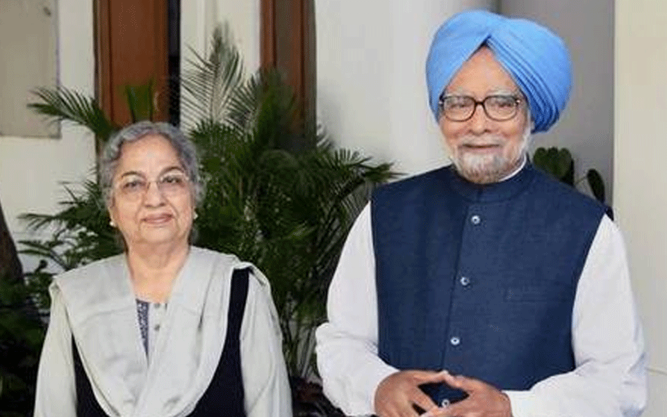 Former PM Manmohan Singh, wife get 'Z+' VIP CRPF security cover