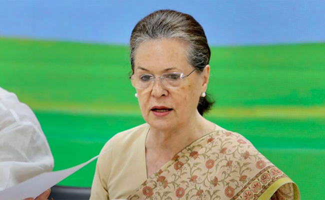 BJP asks Sonia Gandhi to return Nehru letters to Prime Ministers' Museum and Library