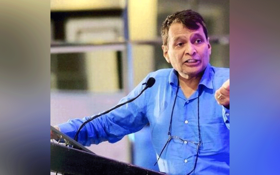 Exports likely to touch $350 bn in current fiscal: Prabhu