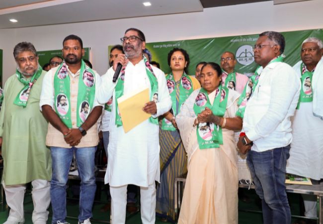 JMM says it won't contest Bihar polls, blames 'political conspiracy' by Congress-RJD for decision