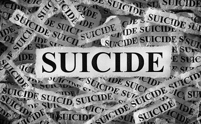 Ex-member of Congress legal team dies by suicide in Surat