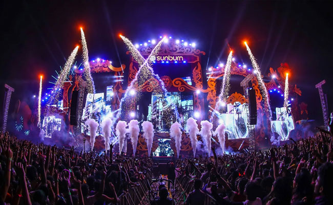 Cong, AAP demand action against Sunburn festival organisers for 'hurting' religious sentiments