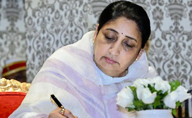 Sunetra Pawar urges supporters to avoid celebrations amid big lead in Baramati