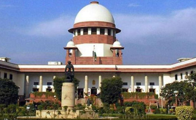 Court can reject anticipatory bail but cannot direct accused to surrender: SC