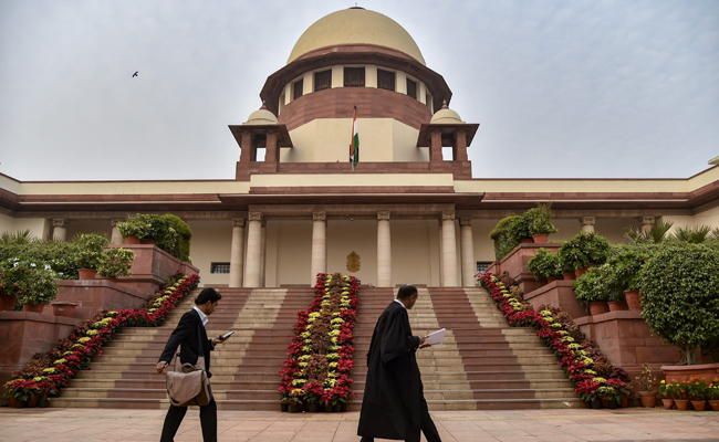 SC grants time to 6 accused in terror cases to respond to CBI plea for transfer of cases