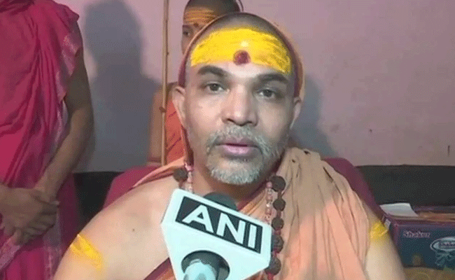 Shankaracharya demands relief package for Joshimath residents