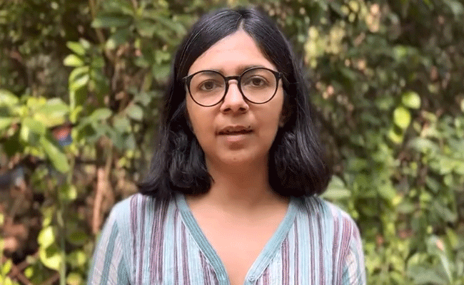 DCW chief poses series of questions to Delhi Police over death of woman in road accident