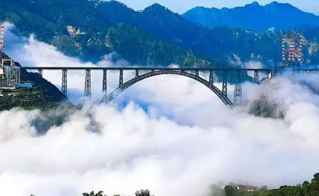 Indian Railways to inaugurate world's tallest railway bridge this year